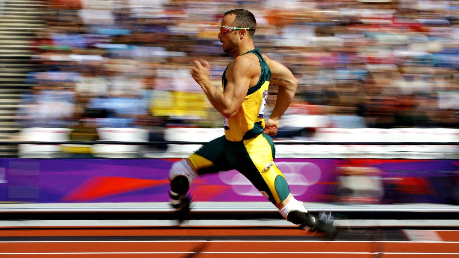 中锋是否应主动参与外线传球转移，中锋在球队的作用